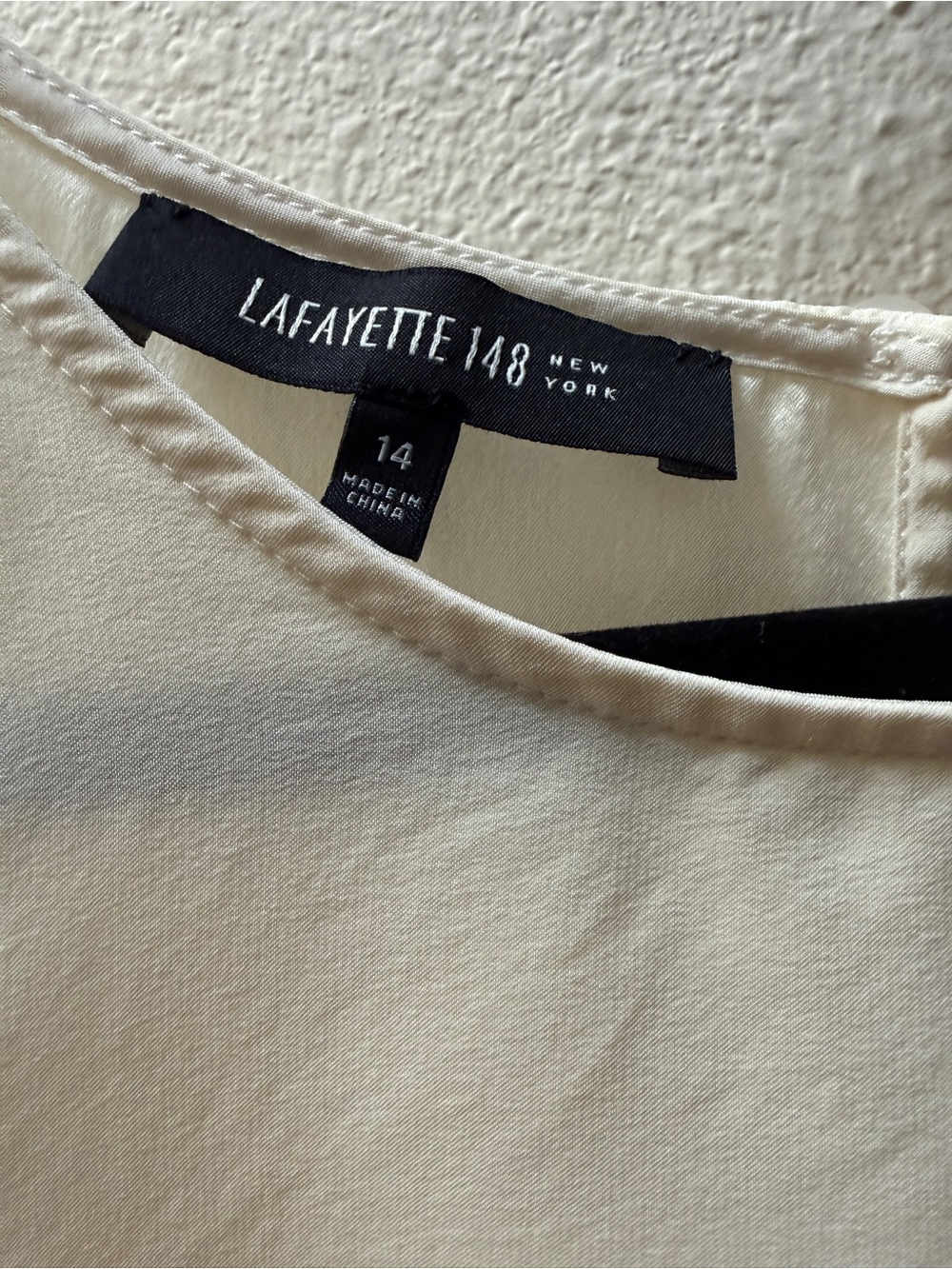 Lafayette 148 New York 100% Silk Blouse Top Size 14 Ivory Side Drape Rushed - Picture 3 of 11
